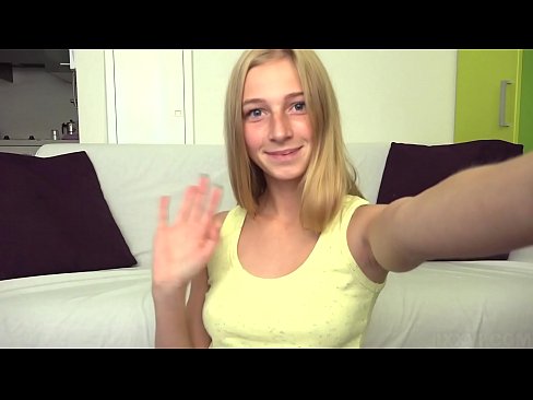 ❤️ Когато ми е скучно, лениво мастурбирам розовата си путка ❤️ Ебане видео в bg.hentai-for.ru ❌❤