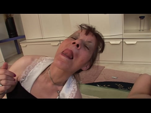 ❤️ Две баби и един дядо правят тройка ❤️ Ебане видео в bg.hentai-for.ru ❌❤